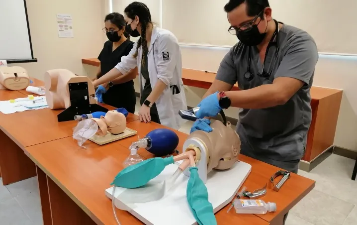 Centro de Simulación formará médicos más preparados en el HRAEPY