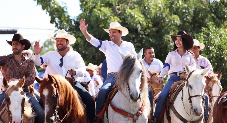 Jinetes rompen récord de participación en la cabalgata nacional Xmatkuil