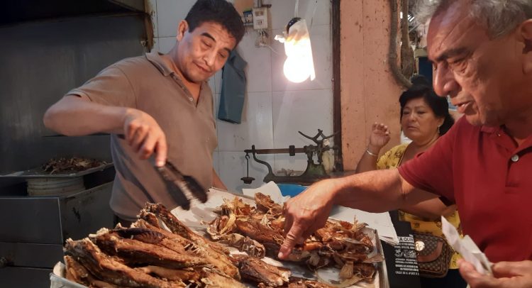 Vendedores de pescado esperan un aumento de sus ventas en esta cuaresma.