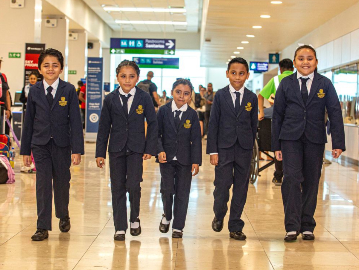 Niños del Estado de Yucatán al Congreso de la Unión