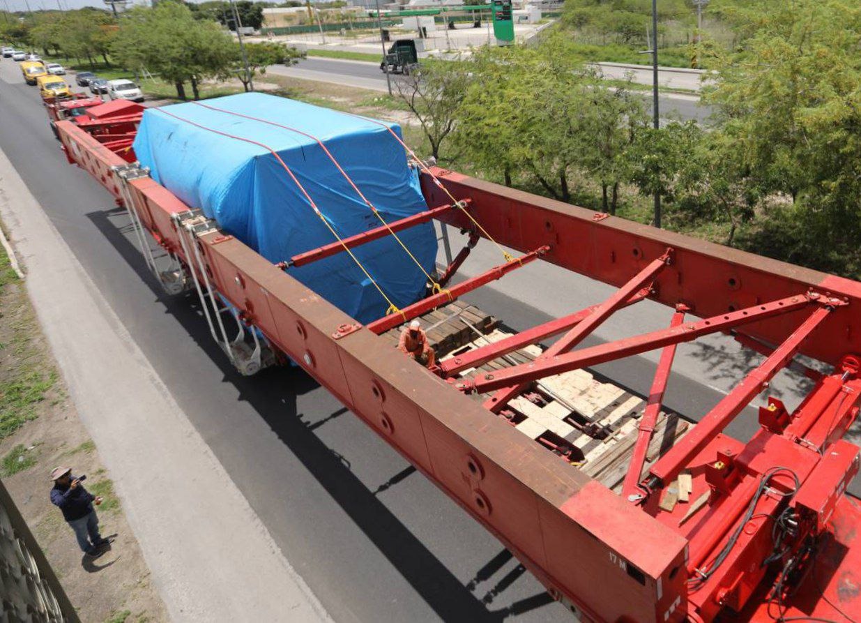 La transformación de Yucatán continúa con la llegada de un generador y un rotor que servirán para la nueva planta de ciclo combinado de la CFE