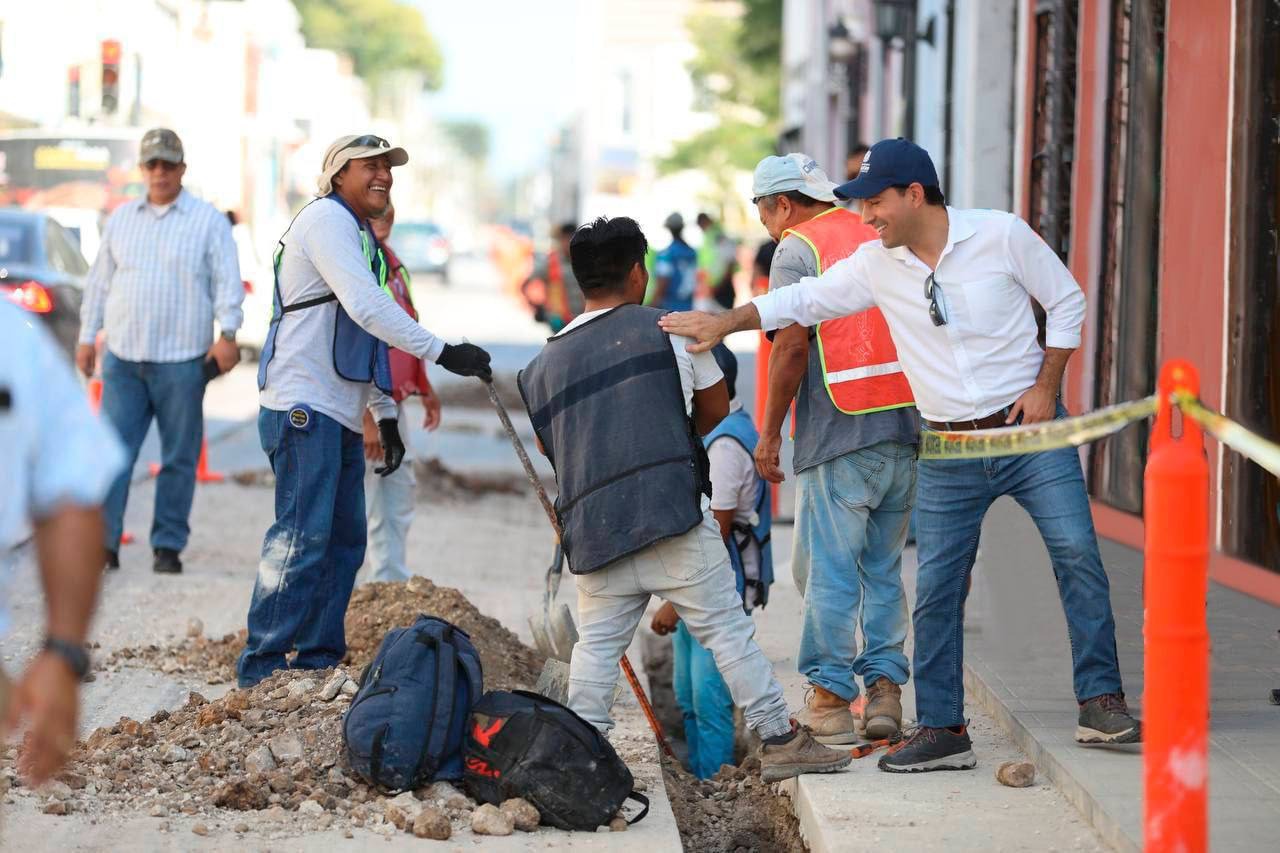 El Gobernador Mauricio Vila supervisa trabajos de construcción del Corredor Turístico y Gastronómico