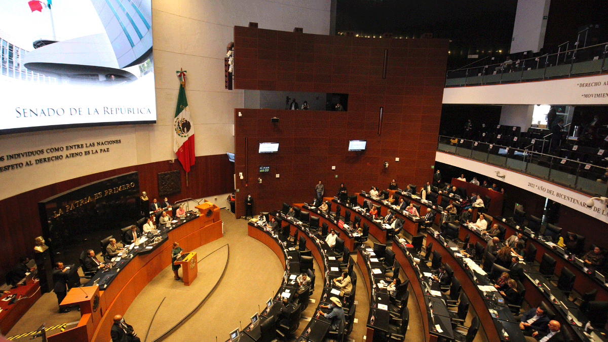 El Senado aprobó reformas legales que facultan al presidente de la República a otorgar amnistía