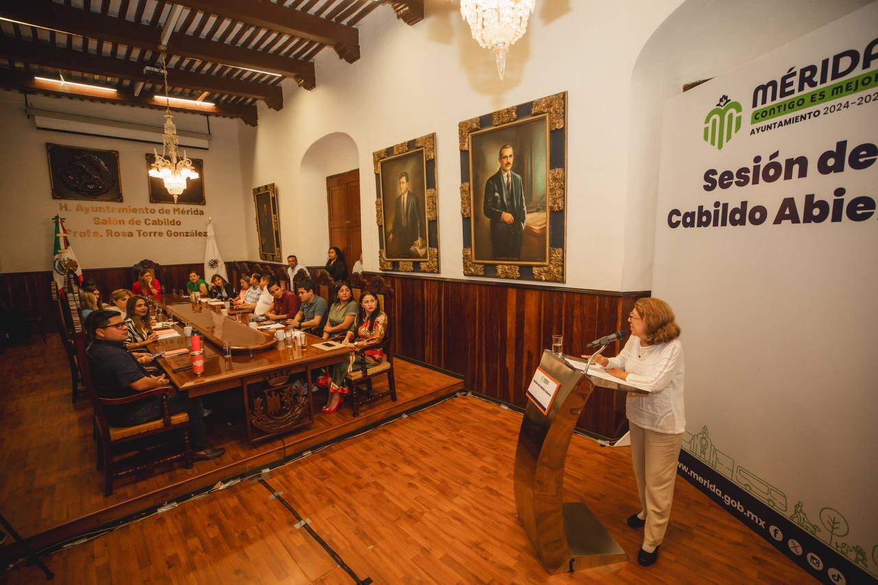 Cabildo abierto da voz a las y los meridianos para una mejor toma de decisiones