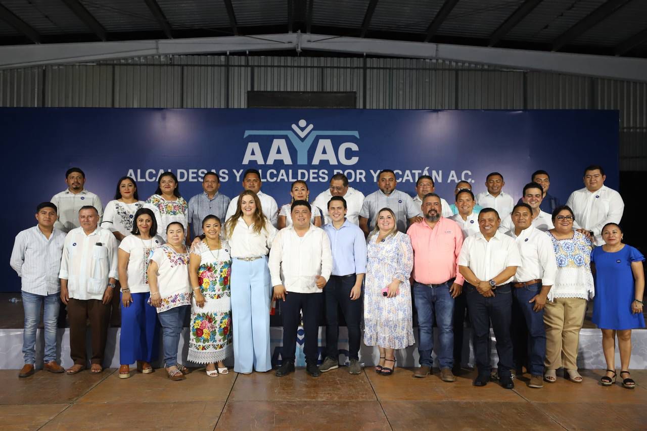 Ediles panistas presentan la asociación ‘Alcaldesas y Alcaldes por Yucatán’ para promover una agenda municipalista en beneficio de las y los yucatecos.