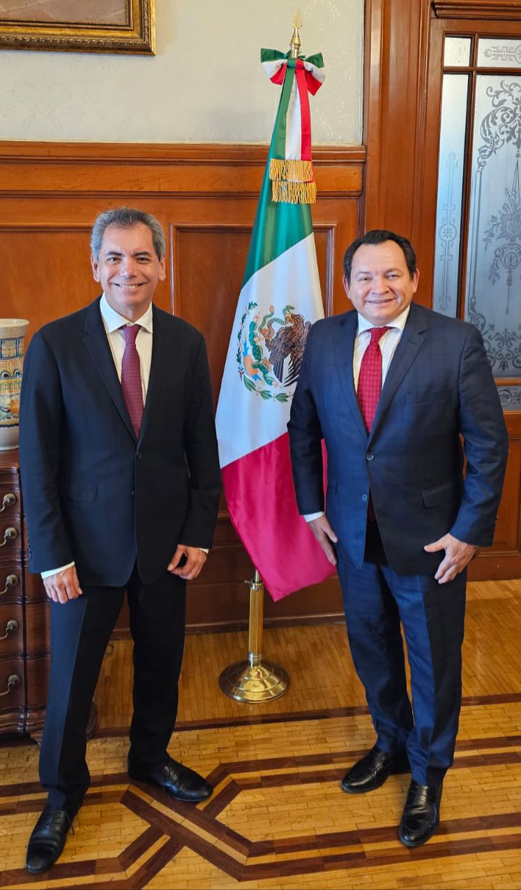 Gobernador Díaz Mena y Hacienda trazan ruta para salvar el transporte público y detonar infraestructura clave en Yucatán