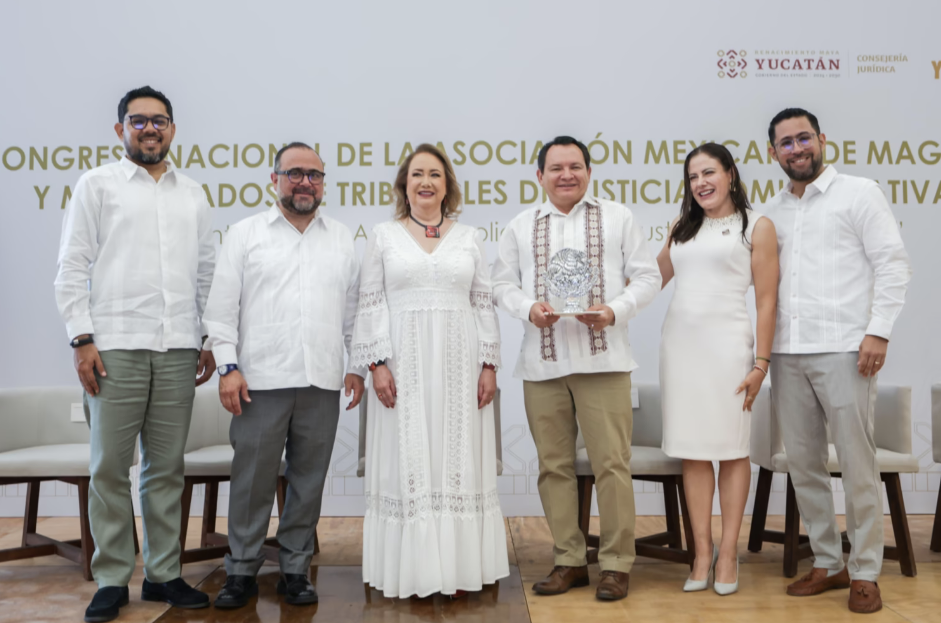 Analizan magistrados uso de inteligencia artificial en justicia desde Yucatán
