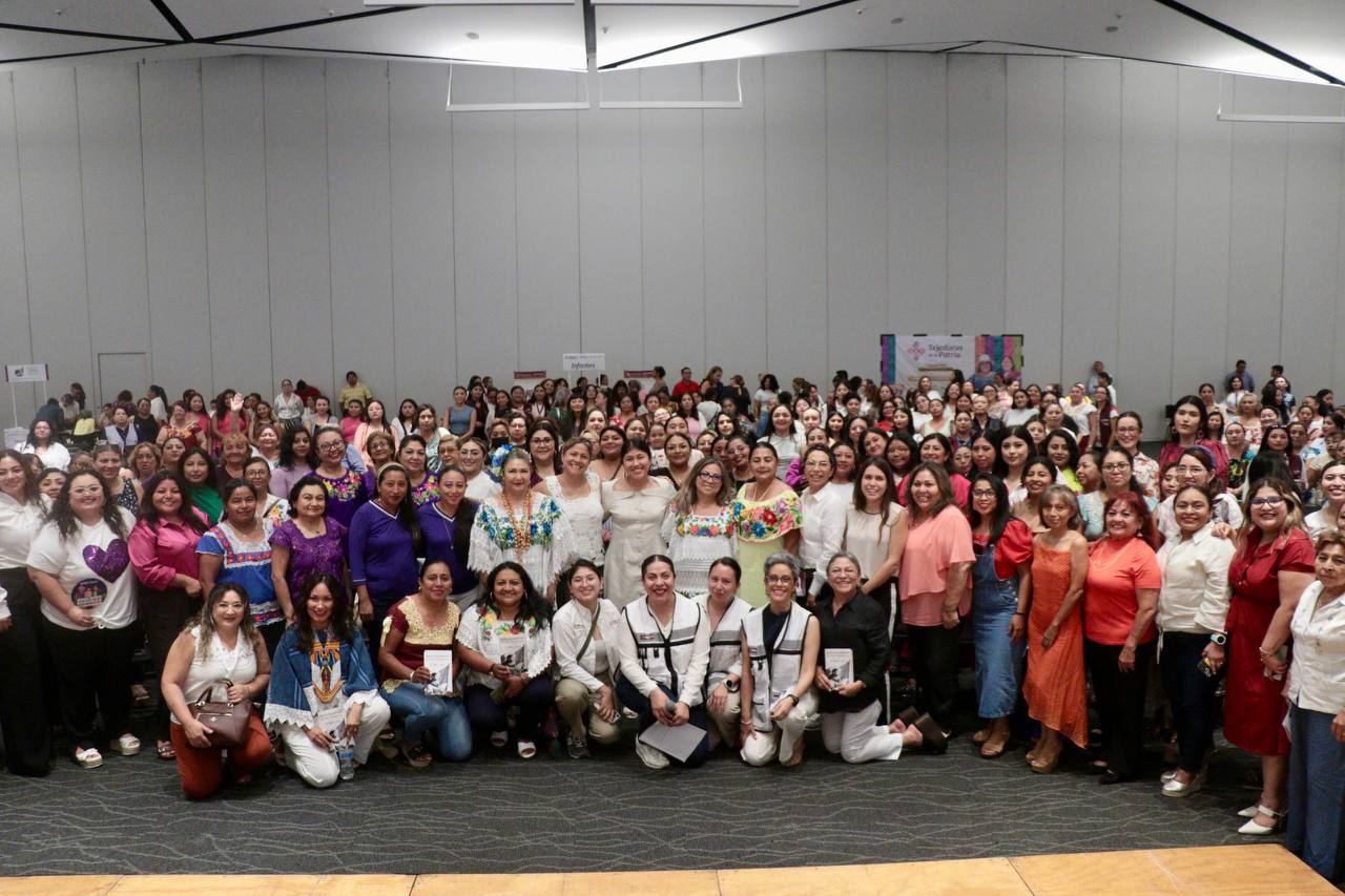 Más de 900 mujeres yucatecas alzan la voz por la igualdad y contra la violencia