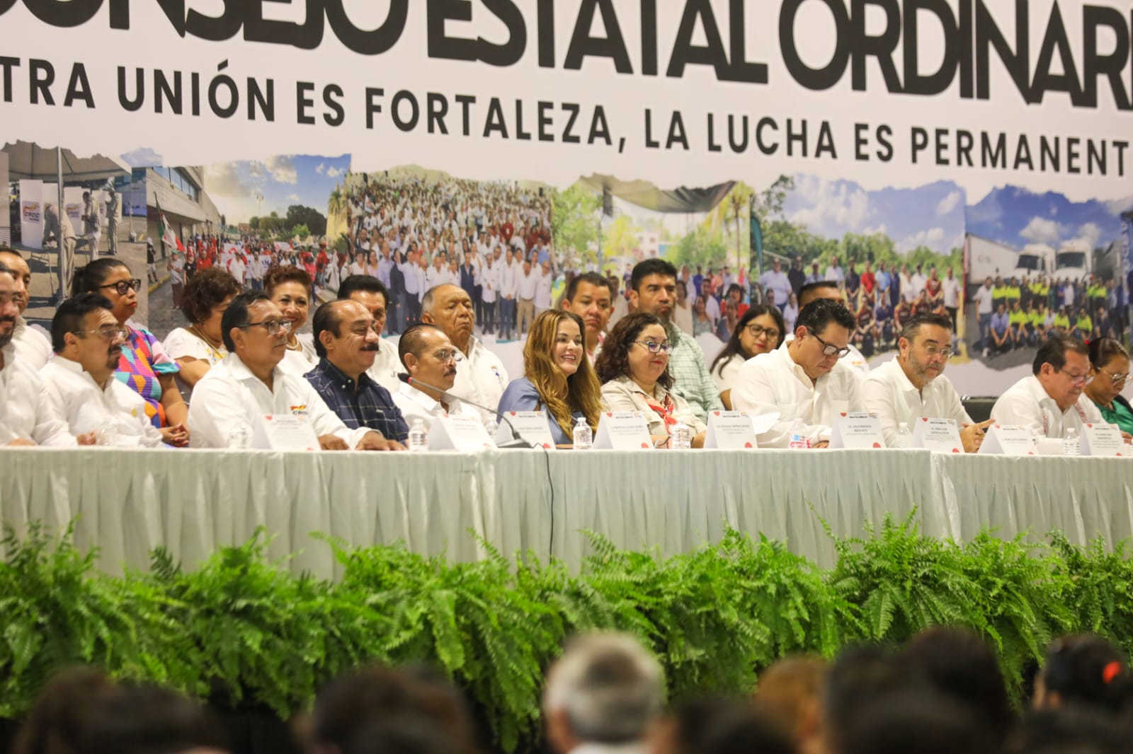 Refrenda Cecilia Patrón el compromiso del Ayuntamiento de Mérida con trabajadores y productores yucatecos.