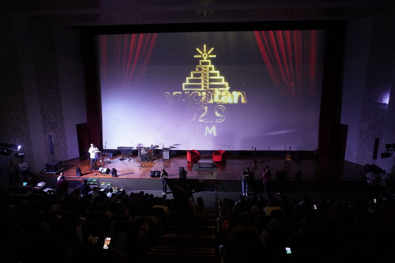 Yucatán 92.9 FM celebra 35 años de servicio y compromiso social