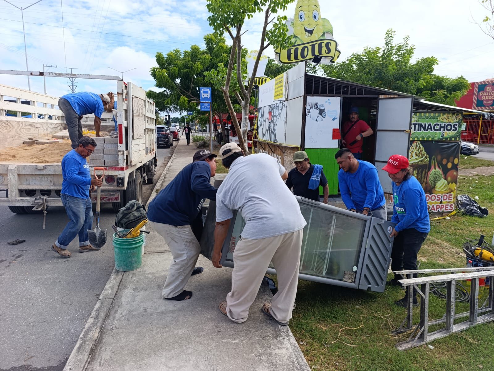 Ayuntamiento de Mérida mantiene el orden y recupera espacios que ponían en riesgo a la ciudadanía.
