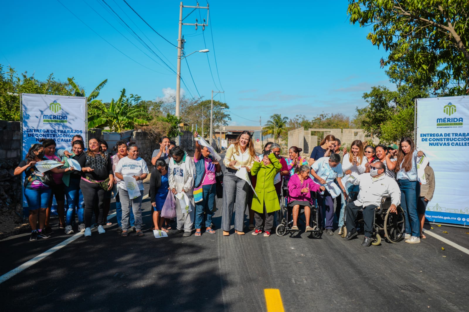 Lleva ayuntamiento de Mérida servicios y presencia a Dzununcán para fortalecer seguridad y calidad de vida Lleva ayuntamiento de Mérida servicios y presencia a Dzununcán para fortalecer seguridad y calidad de vida