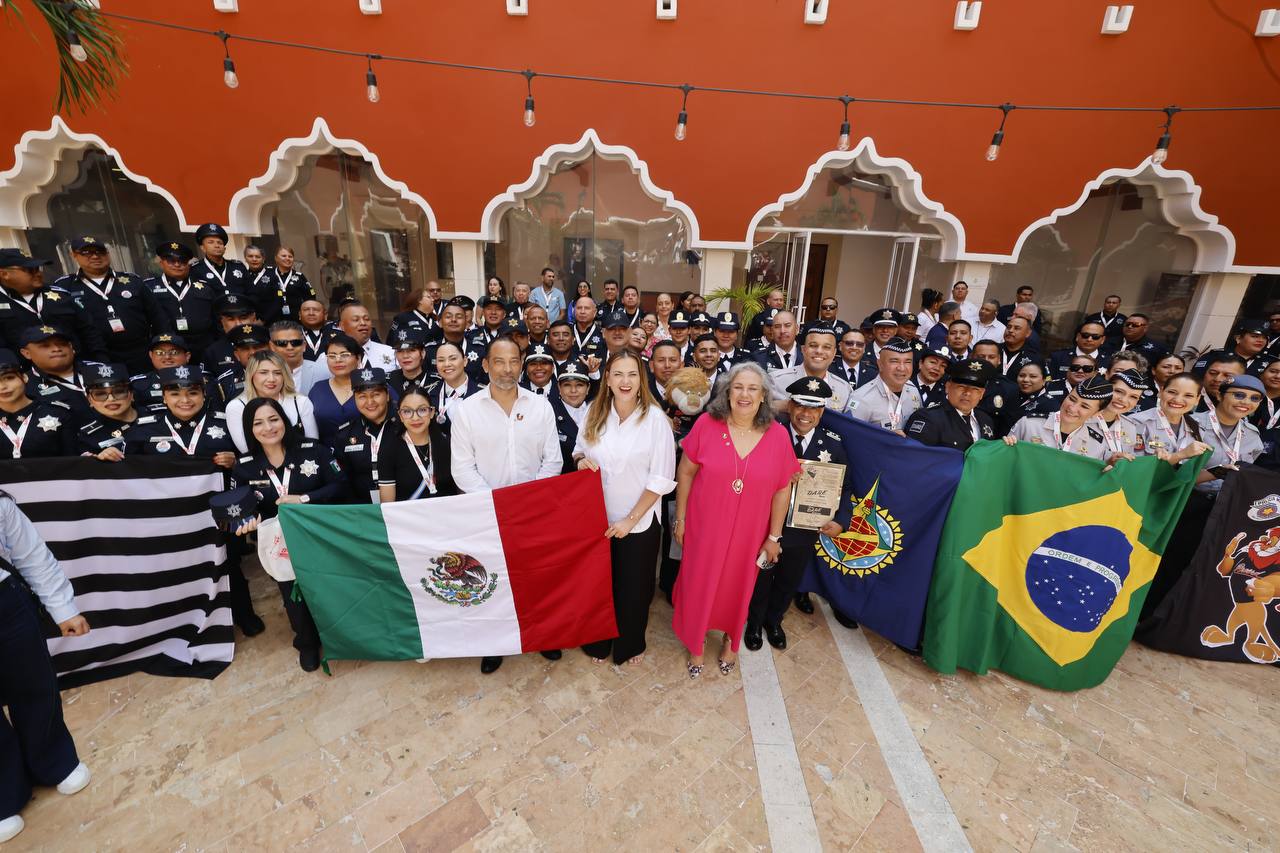 Nuestra policía es la mejor del país porque trabaja en comunidad, con proximidad y desde el diálogo para la prevención: Cecilia Patrón.