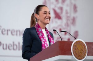 Baja del petróleo da respiro a México tras tregua internacional