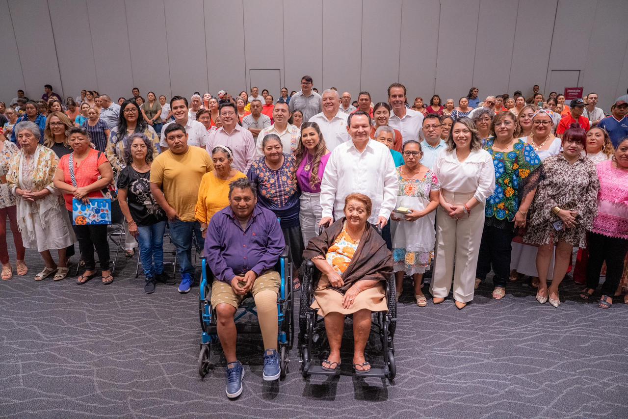 Entregan apoyos que transforman vidas en Yucatán Entregan apoyos que transforman vidas en Yucatán