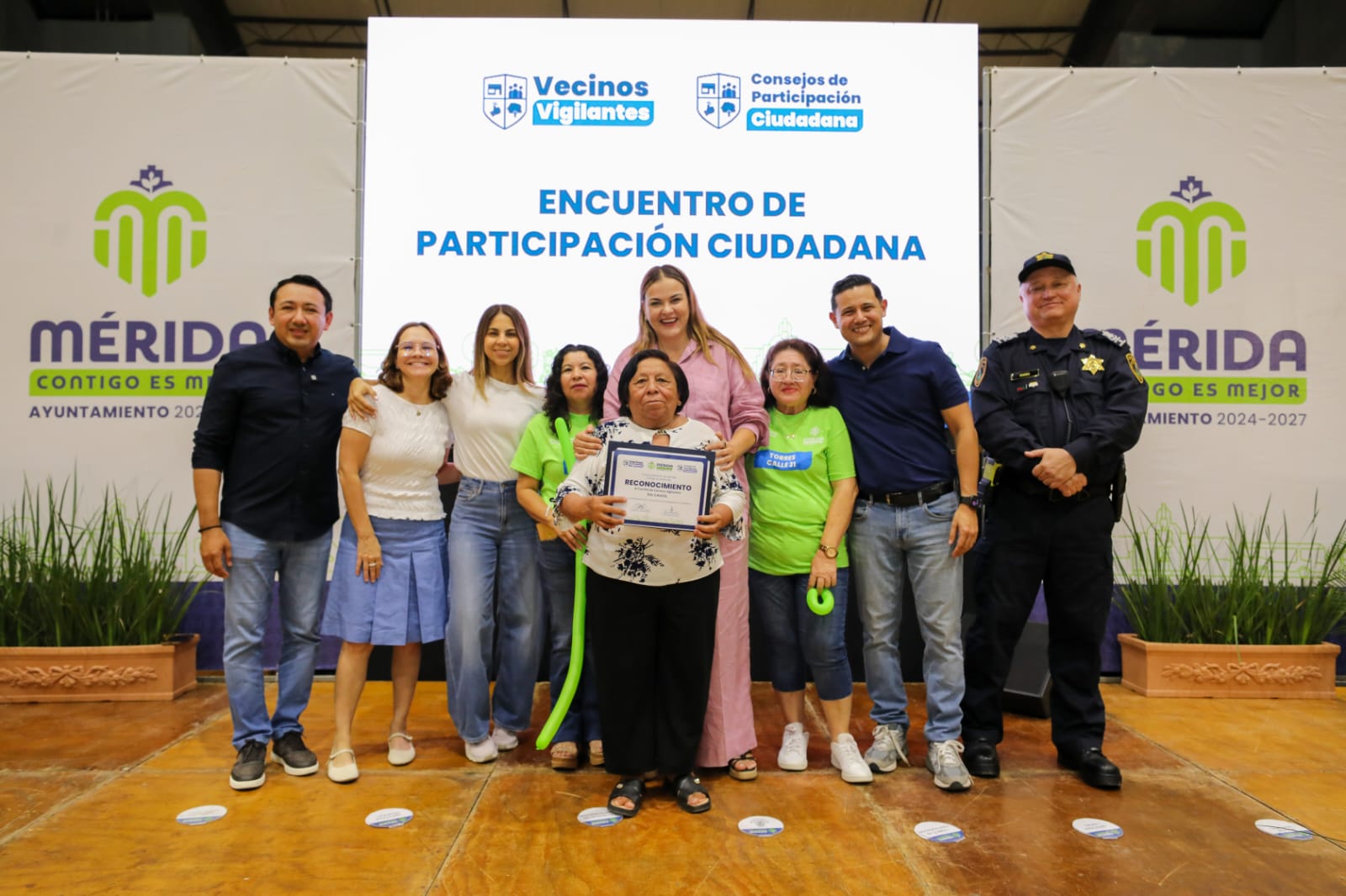 Con participación ciudadana, Cecilia Patrón fortalece la seguridad en Mérida