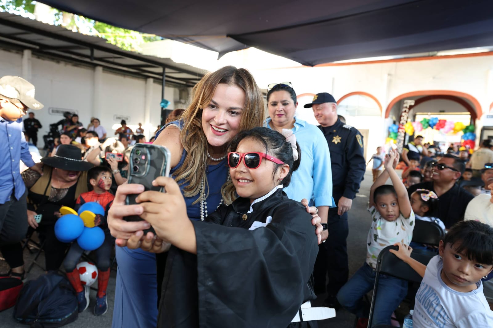 Entre alegría y reconocimiento celebran en grande a las niñas y niños en la Policía Municipal de Mérida