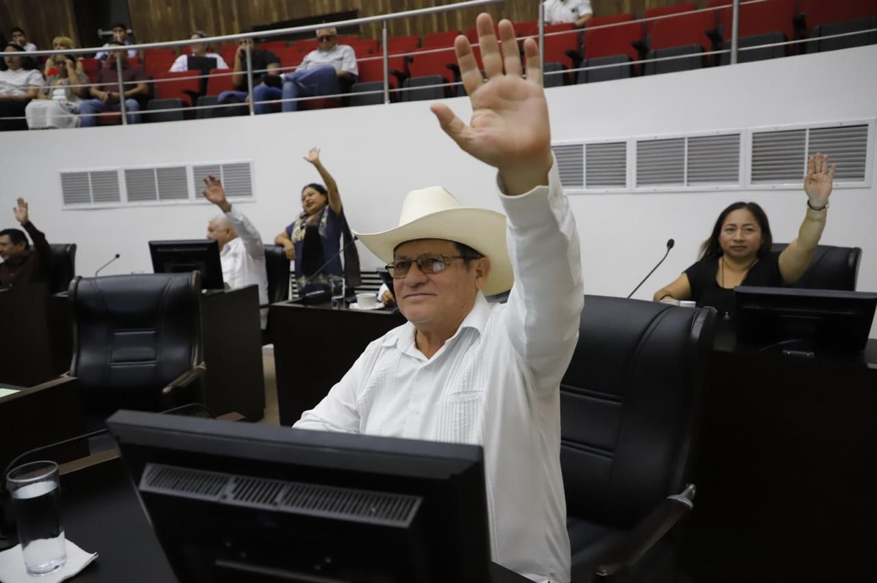 BANCADA DEL PUEBLO DE MORENA RESPALDA Y APRUEBA “PLAN B” DE LA PRESIDENTA PARA FORTALECER LA DEMOCRACIA. BANCADA DEL PUEBLO DE MORENA RESPALDA Y APRUEBA “PLAN B” DE LA PRESIDENTA PARA FORTALECER LA DEMOCRACIA.