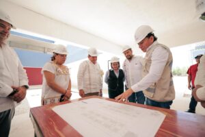 Supervisan avances finales de la Universidad Nacional Rosario Castellanos en Kanasín