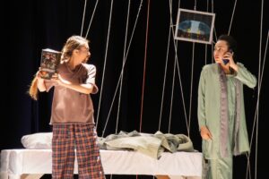 UNAY estrenará “Todos vivos” como montaje de egreso de Teatro