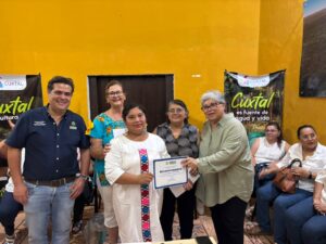 Ayuntamiento de Mérida ofrece capacitación que mejora vidas