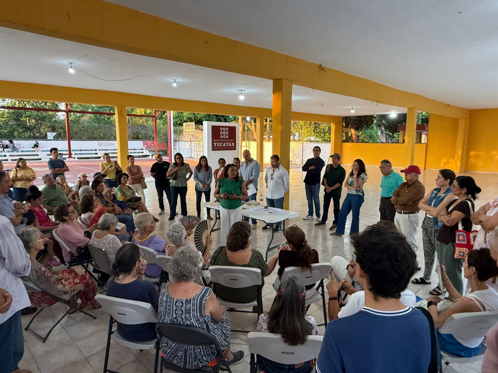 Gobierno del Estado atiende inquietudes ciudadanas sobre movilidad en Cholul