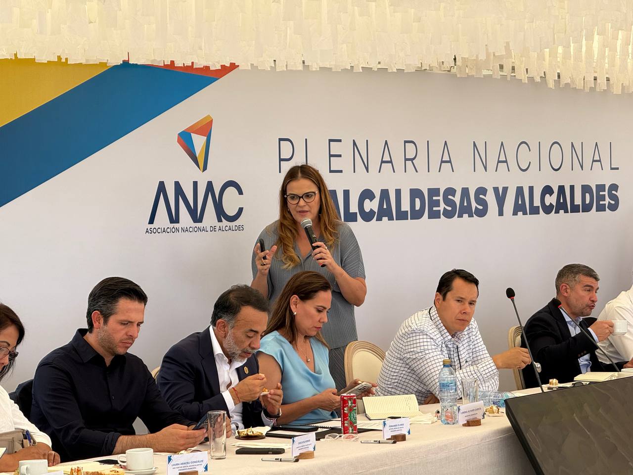 Mérida comparte estrategias de comunidades seguras en la Plenaria Nacional de Alcaldes y Alcaldesas de la ANAC