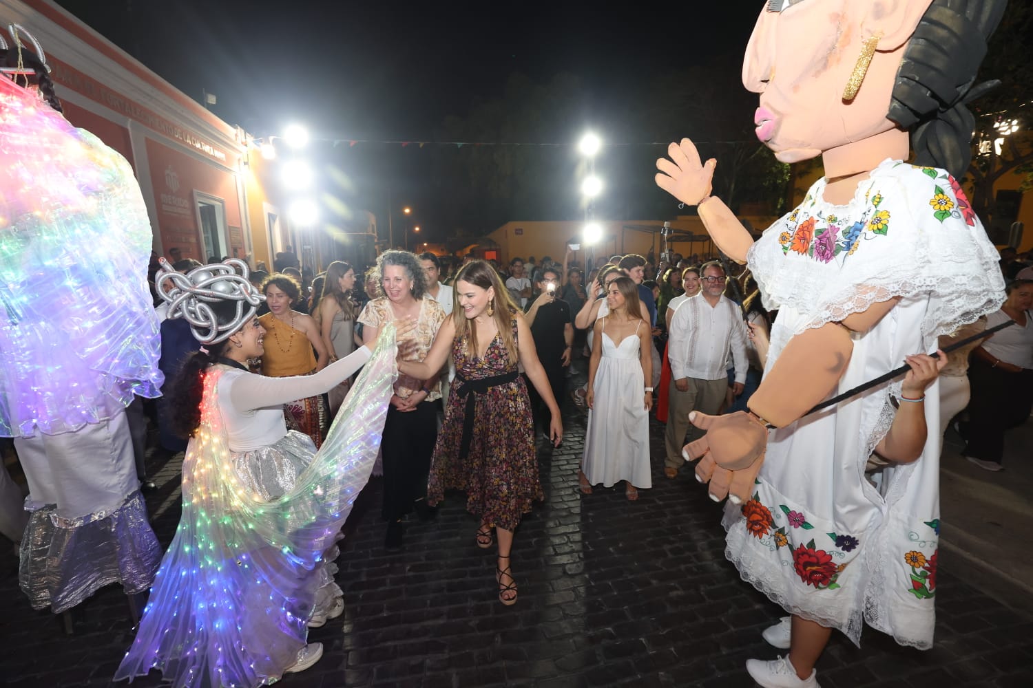Agradece Cecilia Patrón a todos los asistentes a la Noche Blanca: “Es para todos y llega a todos los rincones de Mérida” Agradece Cecilia Patrón a todos los asistentes a la Noche Blanca: “Es para todos y llega a todos los rincones de Mérida”