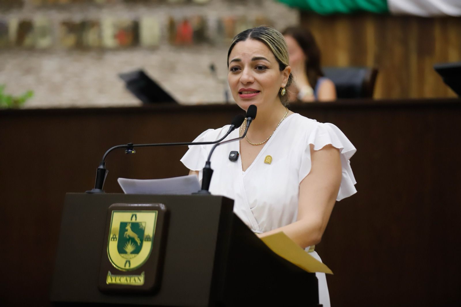 ¿DE DÓNDE SALIÓ EL DINERO? BANCADA DEL PUEBLO EXIGE INVESTIGAR INVERSIÓN MILLONARIA DE RENÁN BARRERA EN MIAMI ¿DE DÓNDE SALIÓ EL DINERO? BANCADA DEL PUEBLO EXIGE INVESTIGAR INVERSIÓN MILLONARIA DE RENÁN BARRERA EN MIAMI