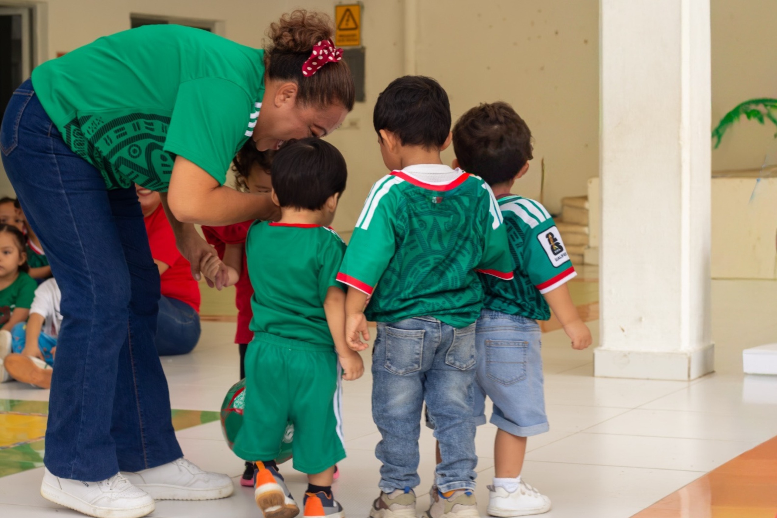 Niñas y niños de los Centros de Atención Infantil del Isstey viven emoción del fútbol Niñas y niños de los Centros de Atención Infantil del Isstey viven emoción del fútbol