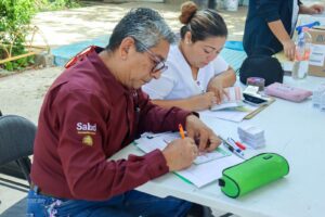 DIF Yucatán y SSY llevan Feria de la Salud a la colonia Sambulá