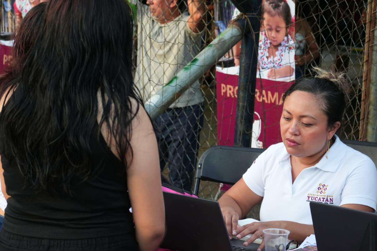 Gobierno del Estado acompaña a beneficiarias de Mujeres Renacimiento