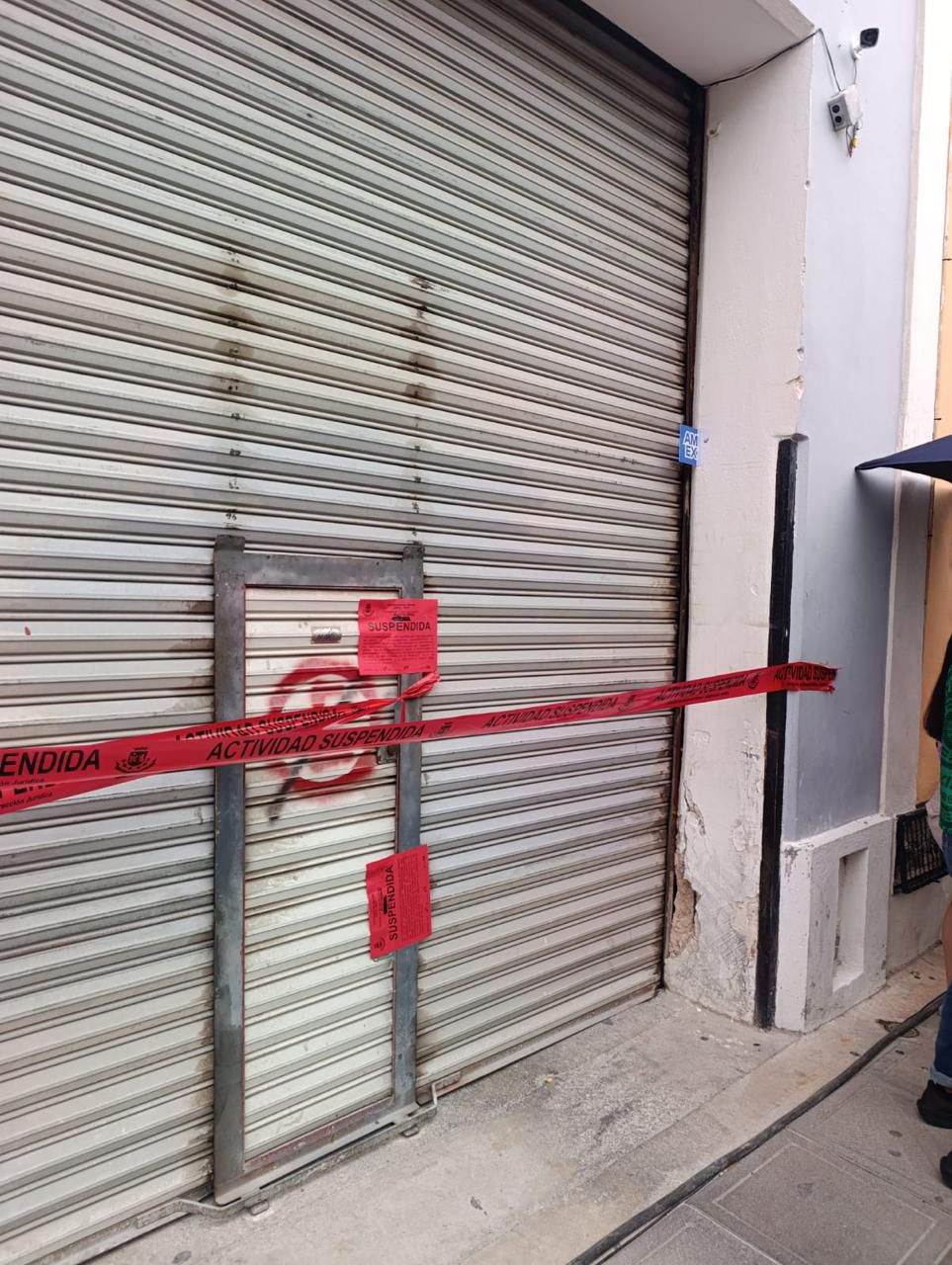Clausura Ayuntamiento de Mérida establecimiento que operaba fuera de los permisos autorizados en la calle 47 Clausura Ayuntamiento de Mérida establecimiento que operaba fuera de los permisos autorizados en la calle 47