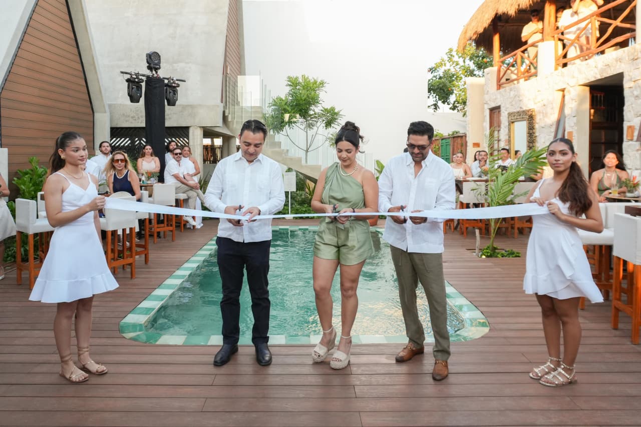 Centro Códice Maya reduce rezago digital y acerca herramientas tecnológicas a mujeres de Tiholop Centro Códice Maya reduce rezago digital y acerca herramientas tecnológicas a mujeres de Tiholop
