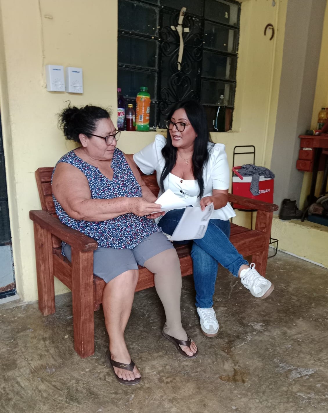 La regidora Georgina Piña fortalece la movilidad de adultos mayores con la entrega de aparatos ortopédicos La regidora Georgina Piña fortalece la movilidad de adultos mayores con la entrega de aparatos ortopédicos