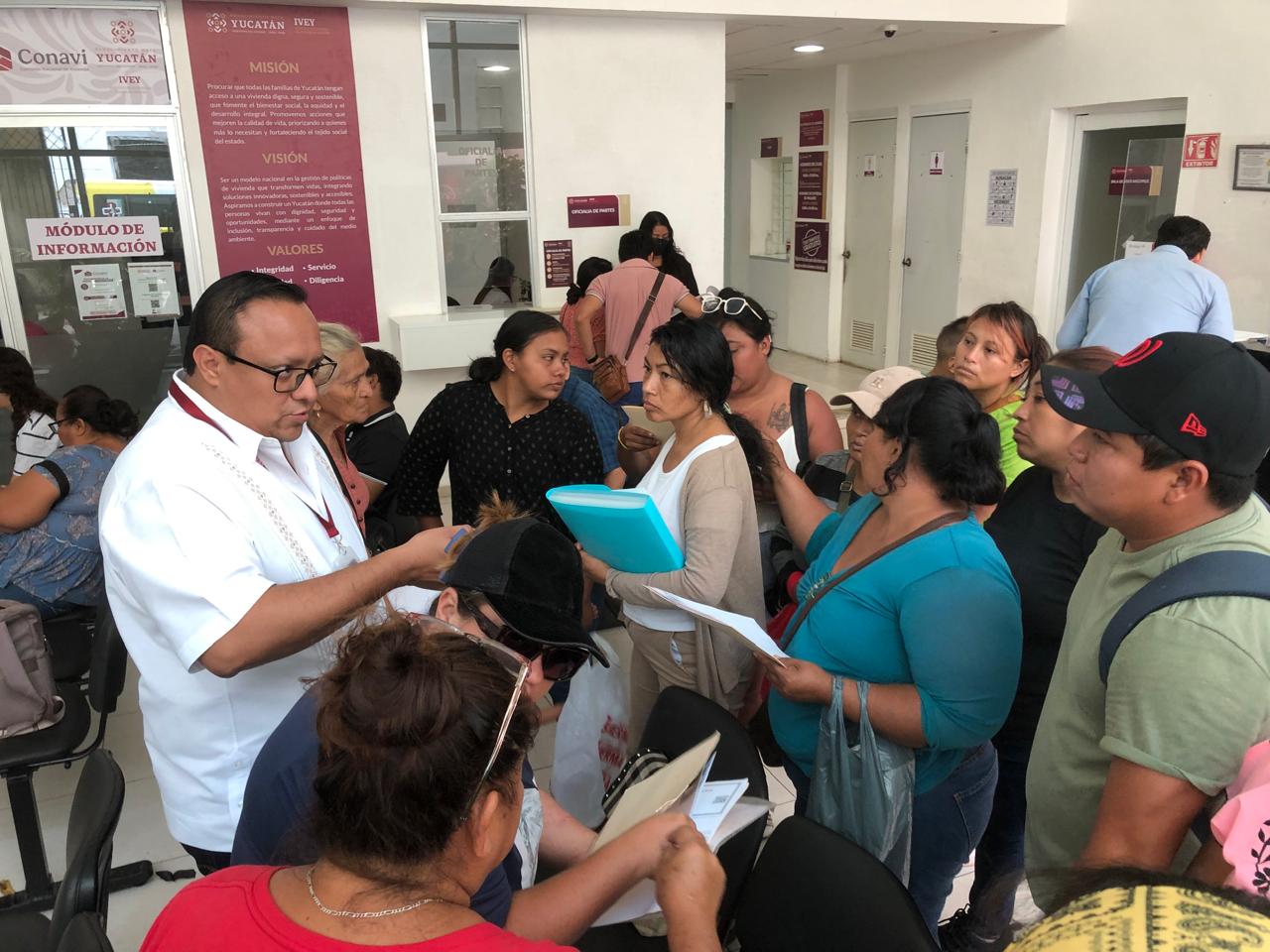 Orientan a personas de San José Tecoh sobre procedimientos legales para adquirir terrenos Orientan a personas de San José Tecoh sobre procedimientos legales para adquirir terrenos