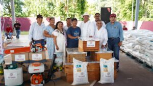 Apoyos por más de 11.2 mdp benefician a 700 productoras y productores del campo