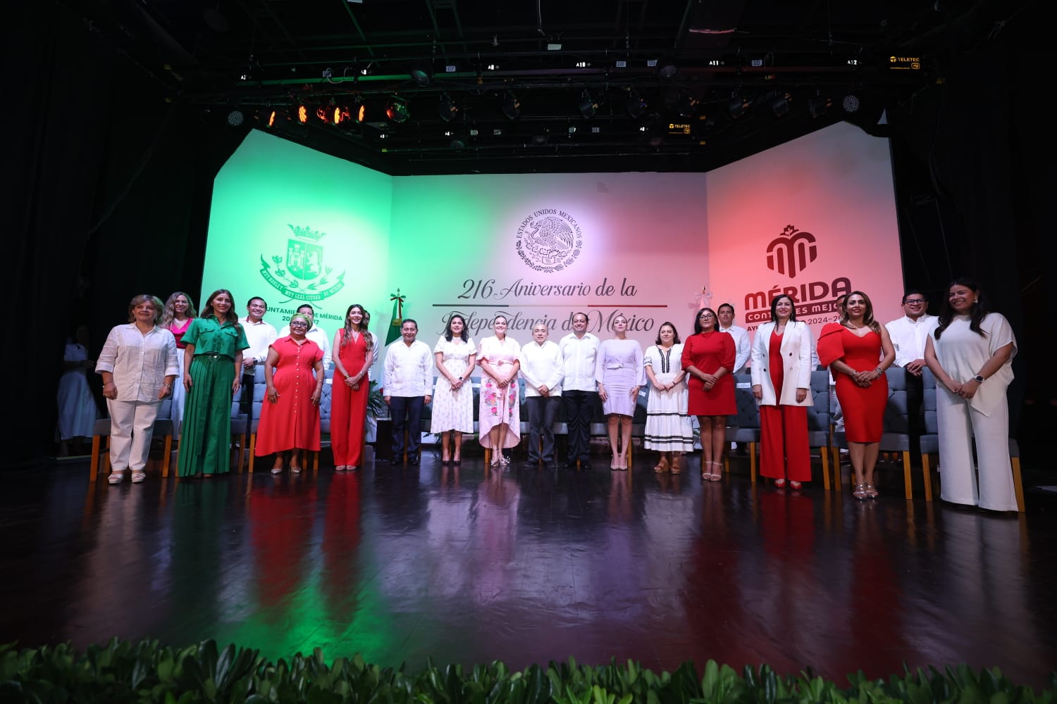Conmemora Cecilia Patrón la Independencia de México. Conmemora Cecilia Patrón la Independencia de México.