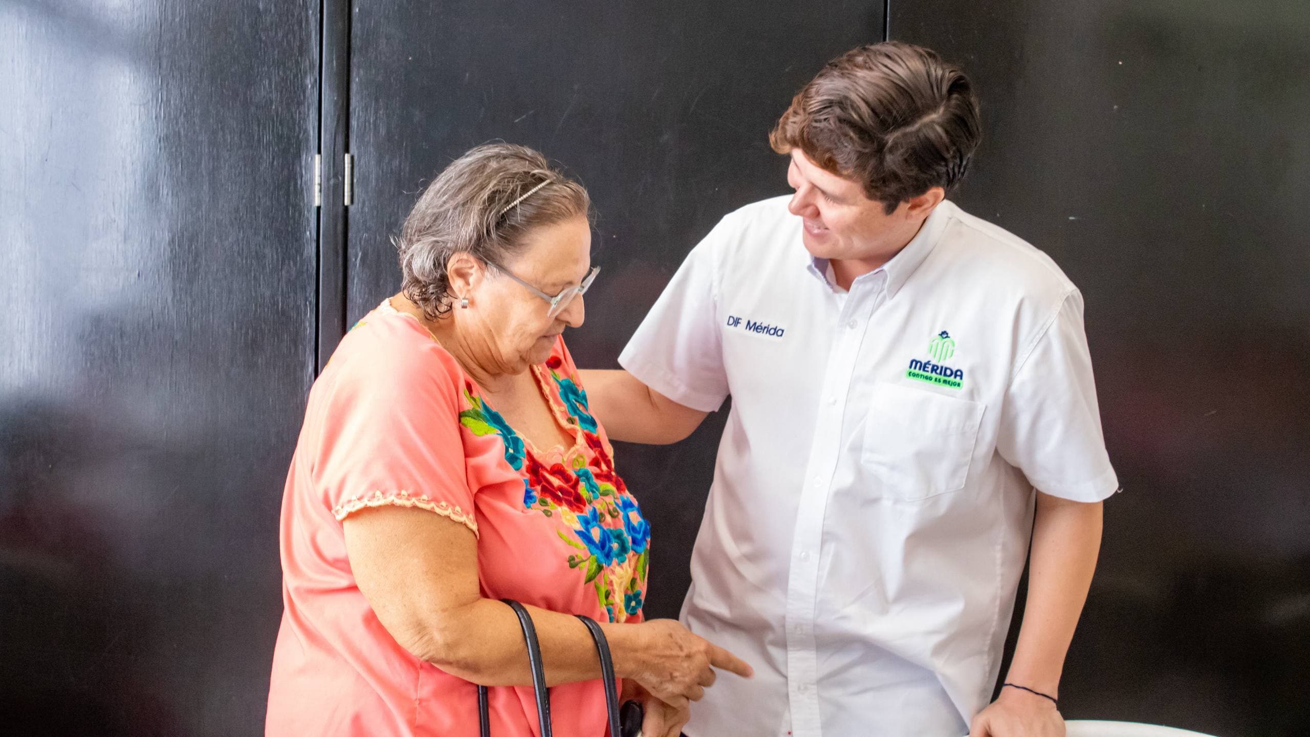 Mérida avanza hacia una ciudad más amigable, incluyente y cercana con las personas mayores. Mérida avanza hacia una ciudad más amigable, incluyente y cercana con las personas mayores.