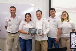Renacimiento Maya entrega herramientas al Tecnológico de Progreso para impulsar la innovación y reducir el rezago educativo 