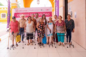 DIF Yucatán acerca apoyos para la movilidad y el autoempleo a familias de Panabá y Sucilá