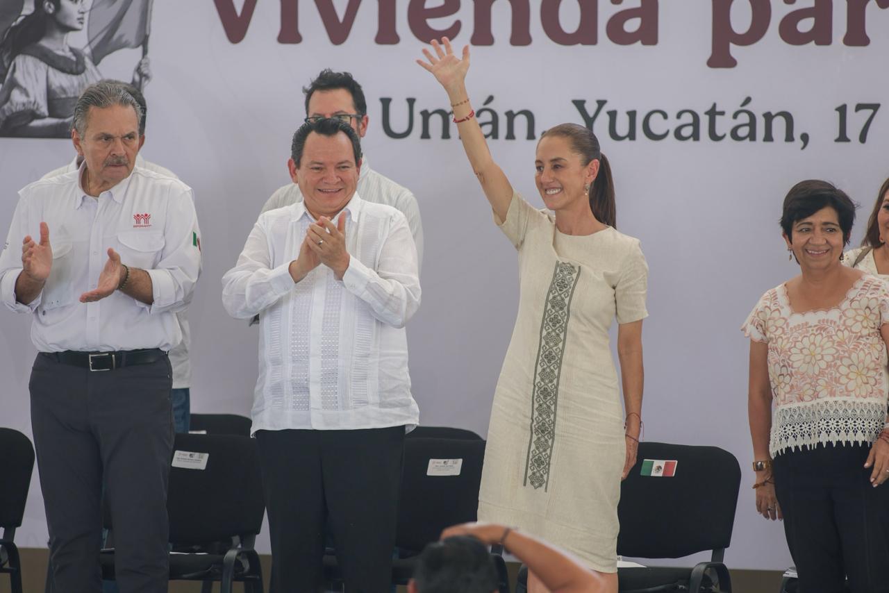 Sheinbaum acepta la petición de Díaz Mena: más médicos para el O’Horán y regreso del personal yucateco que trabaja en Campeche y Quintana Roo