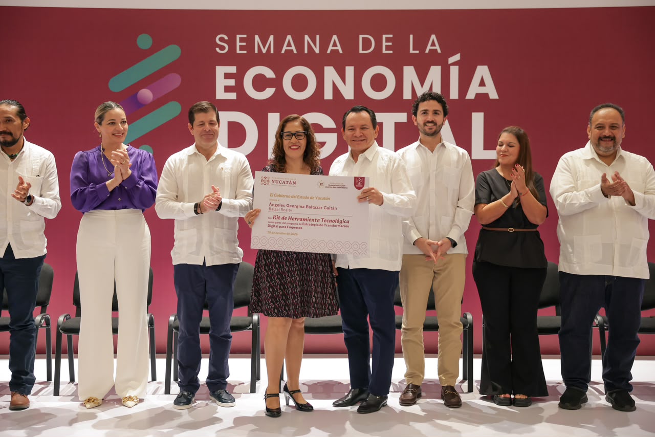 Página web, tienda en línea y hasta inteligencia artificial: 400 negocios yucatecos ya recibieron su kit digital y más de 1,000 se capacitaron este año
