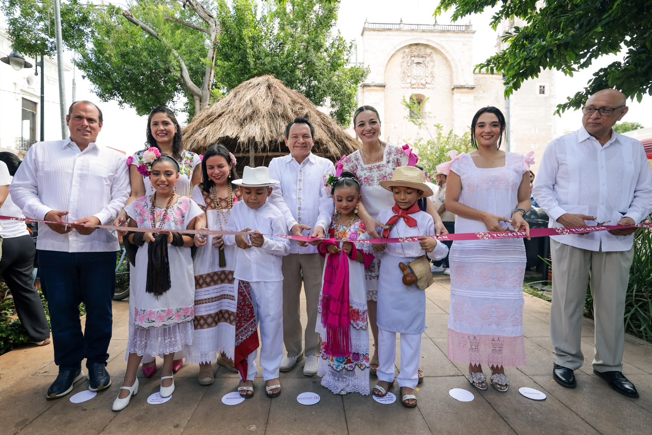 “Recibirlos con amor”: Candelaria Vera comparte la tradición del Janal Pixan en una muestra de 62 altares que transmiten la memoria y la cultura maya a nuevas generaciones